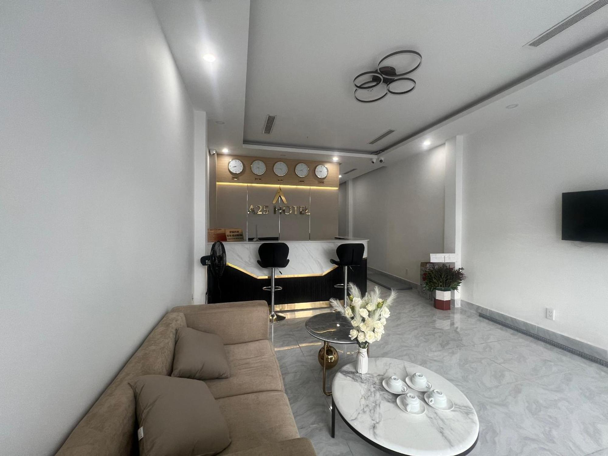 New Hotel Ho Chi Minh-stad Buitenkant foto
