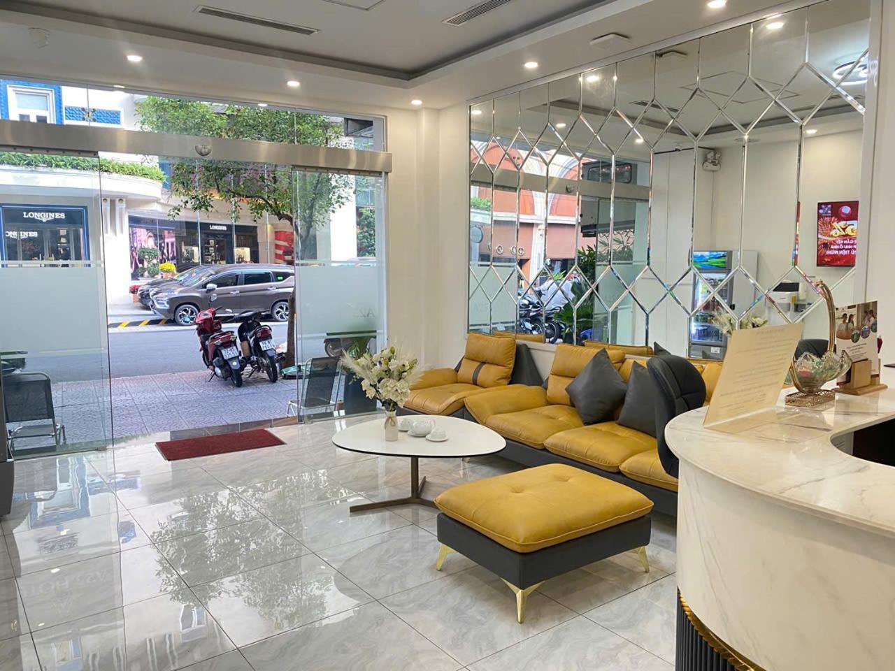 New Hotel Ho Chi Minh-stad Buitenkant foto