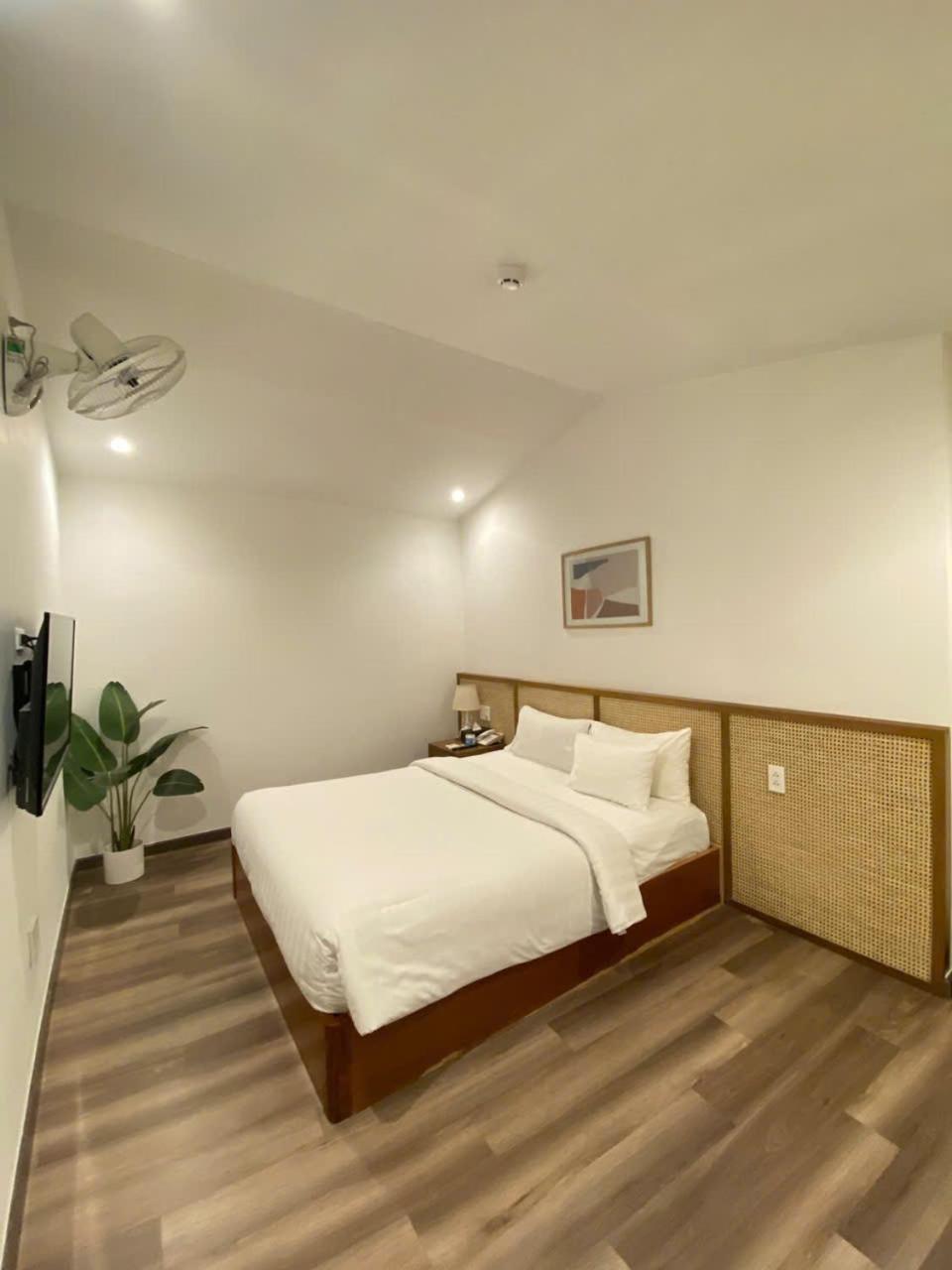 New Hotel Ho Chi Minh-stad Buitenkant foto