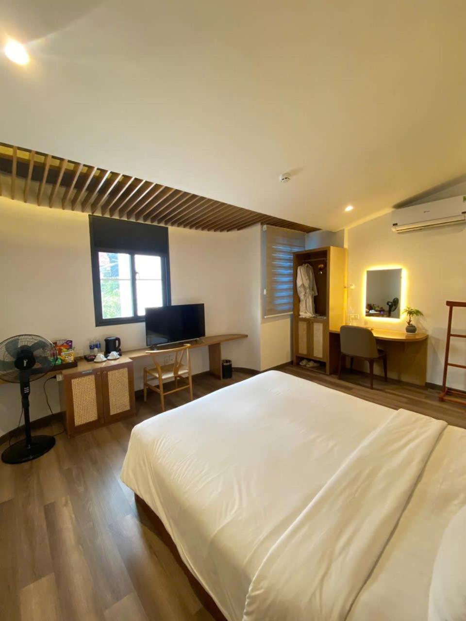 New Hotel Ho Chi Minh-stad Buitenkant foto