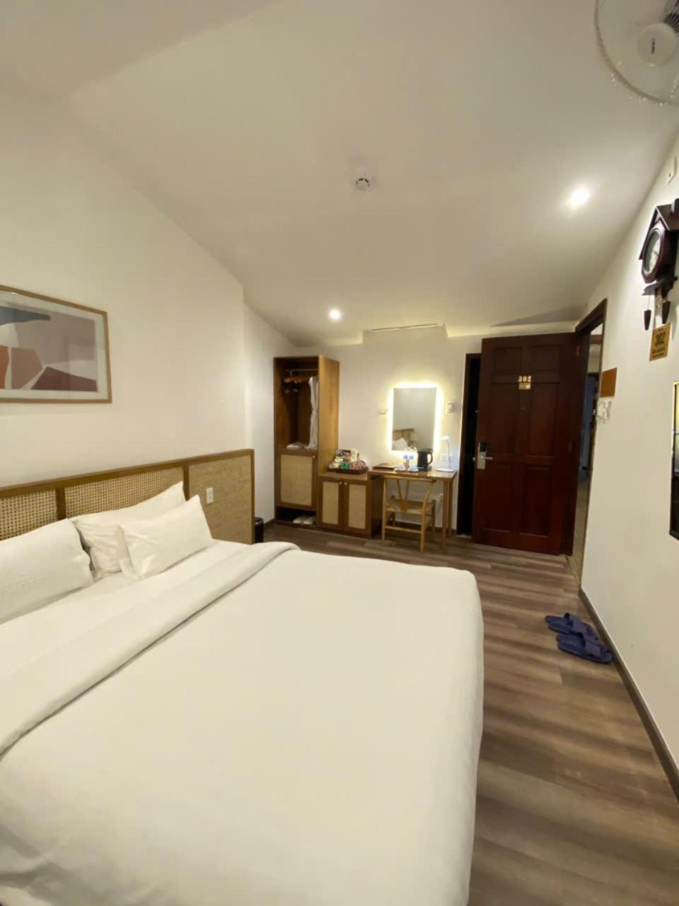 New Hotel Ho Chi Minh-stad Buitenkant foto